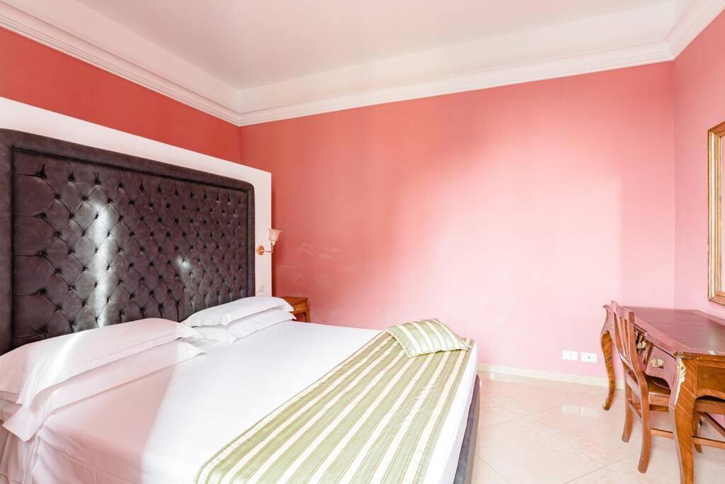 41 Nazionale Suite 41 Rome Exterior photo