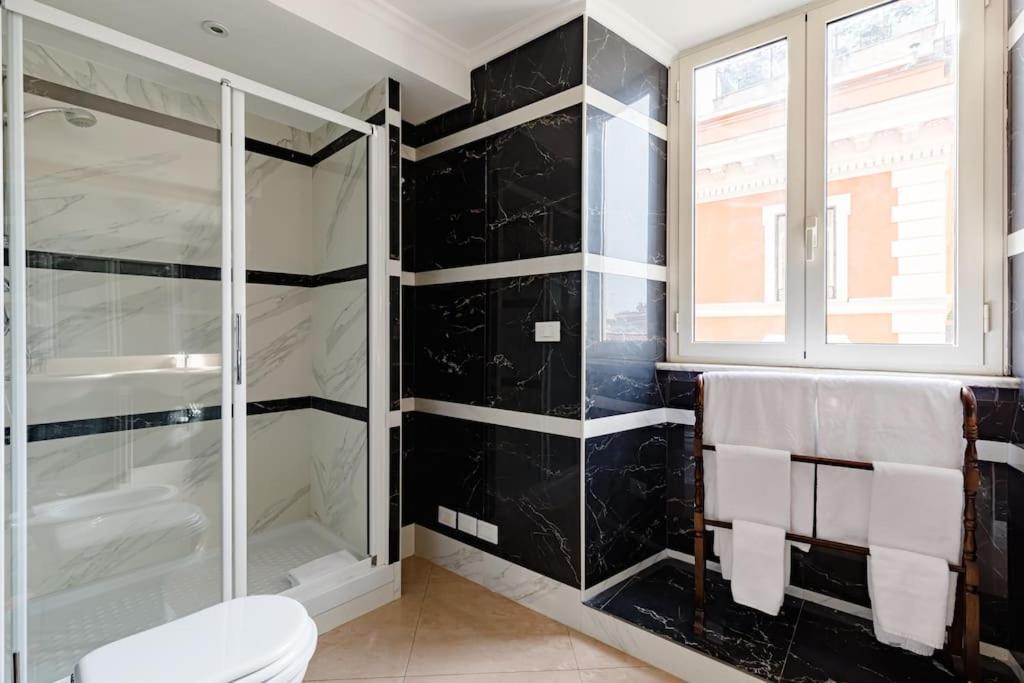41 Nazionale Suite 41 Rome Exterior photo